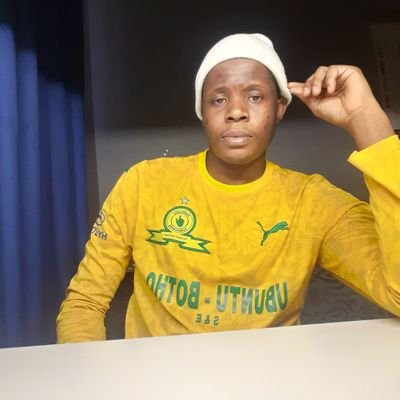 books, food and football @Masandawana || Man Utd || RMadrid