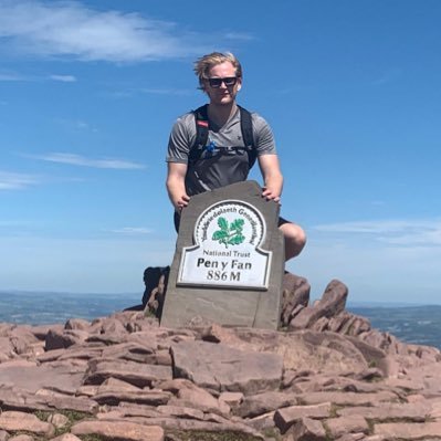 Oll133e's profile picture. WWFC 🐺