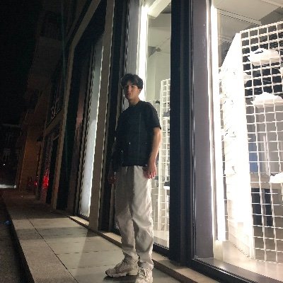 krabbyeug's profile picture. ceo of crusty krabs