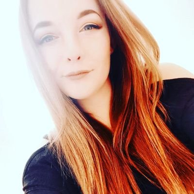 Photography RQT. 📷 Creative thinker. Ma art & design. 📚 Ba illustration & photography. 🖍UK based. 🇬🇧 Helping others to find their creativity & passion.