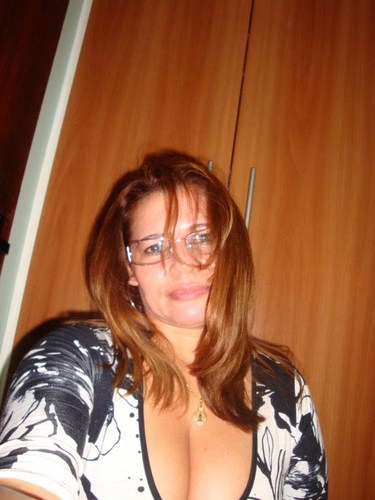 ♥ Sou misteriosa, simples, alegre e feliz o resto tem que conhecer para descobrir ♥
