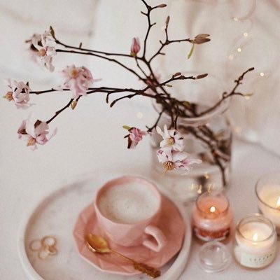 amoon4131's profile picture. ربي وآن ضآقتت الأحواال بي يومَاا وسعهہا برحمتگ ♥♥