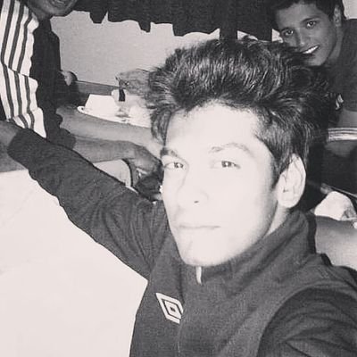 RonyRobin's profile picture. 