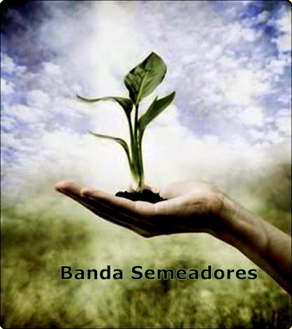 Integrantes da  banda: @_feeeejunior @_Biinhoo  _Niicee @HeleenGomees  e @n_eeeeto