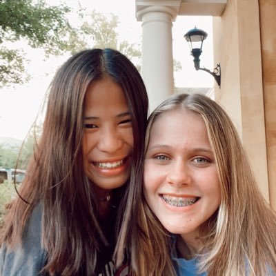 juliaparker__'s profile picture. 👁👄👁