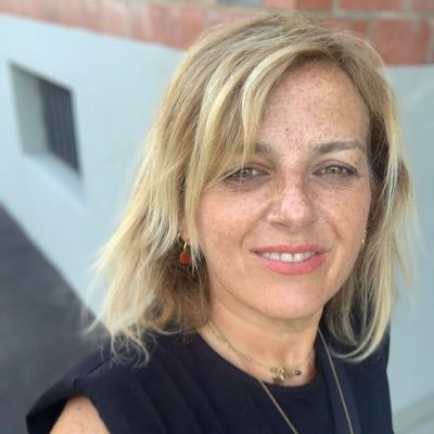 didiko's profile picture. Alida Ma on twitter - canale non ufficiale di me stessa #innovazione #comunicazione #moda #politica #cultura #firenze e #spinning