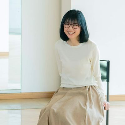 「既に頑張っている人が楽しくて楽になる世界を創る」をミッションに活動している高橋由光（ゆみ）です😊風水をベースにした運気アップの情報をお届けしています🌸ファッションスタイリスト歴31年。風水歴17年。タロット歴11年。活動情報はLINE公式から❣