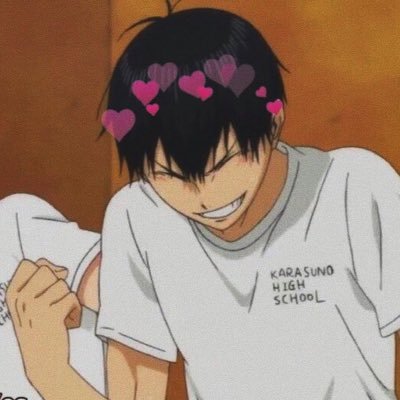 nhungieeeee's profile picture. Taylor Swift, BTS and anime😚