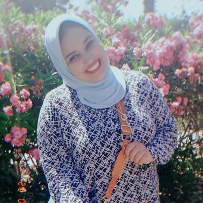 emanaaaz's profile picture. #mechanical engineera #singer #gym #food
#friends  #sherien #omkalthom #fayrouz
#21 #cancer #alone4ever