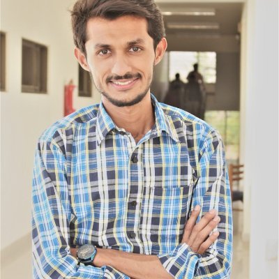 Sr. Software Engineer . Founder & Former President @ Computer Science Society