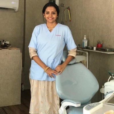 KomalDentist's profile picture. Working towards healthy smiles 😇 Oral & Maxillofacial Surgeon.            Retweets are not endorsments🚫