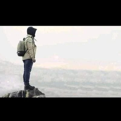 1g2fOH6qNUDP3p2's profile picture. احببتك لاكن نسيت اني بلا حظ👌💔