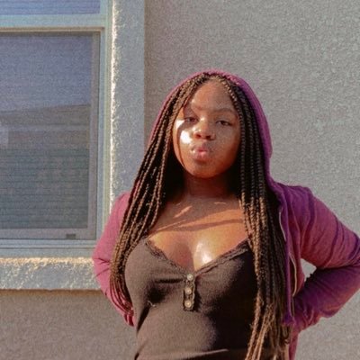 theyenvyyanii's profile picture. Ig:theyenvy.yani Sc:thekga5