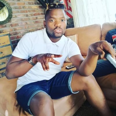 PaulusSmaek's profile picture. While I was so full of love you were simply full of shit.