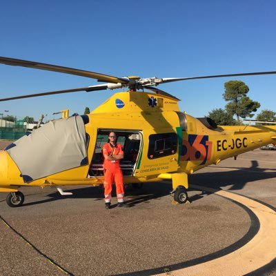 FranCrdb's profile picture. 15/4/1988 Córdoba. Enfermero de Emergencias. Instructor de SVA y SVAT. Docente a tiempo parcial. Vividor de la vida en cada momento...