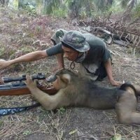 uu aa (@chimpanzesniper) 's Twitter Profile
