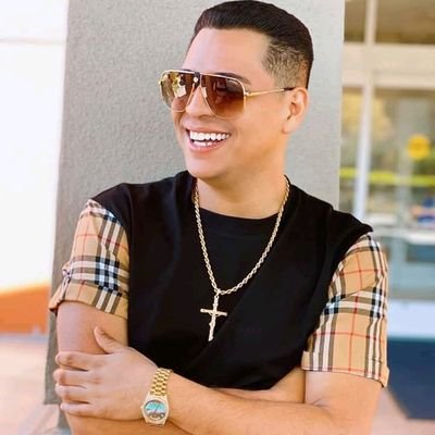 EduinCaz2's profile picture. 