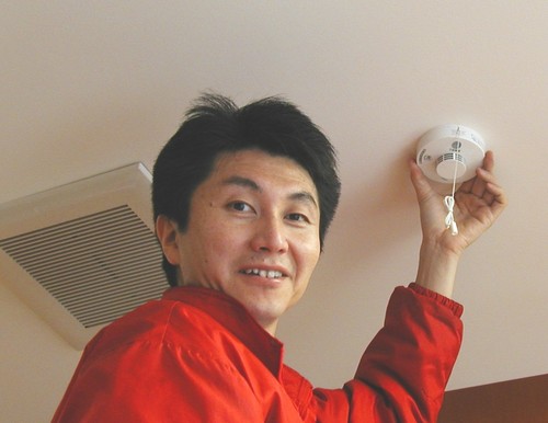 福井市で　でんきや　
してます