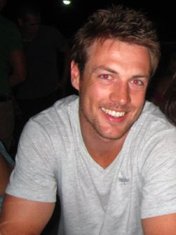 MarkM_9's profile picture. Living by the beach.