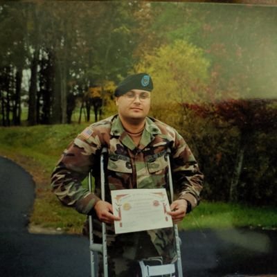 struggling veteran and family recently injured eyes and type 1.5 diabetic needing help with taking care of family $raven7702  or https://t.co/0G6489Nfdh