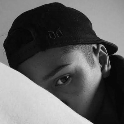 JavedKh10037129's profile picture. History