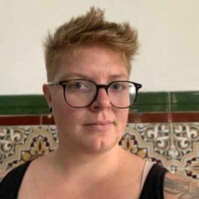 A hotdog is a sandwich | 🏳️🌈 they/she | Michigan born, with itchy feet | Places I've called 🏠: 🇺🇸🇹🇭🇬🇭🇲🇼