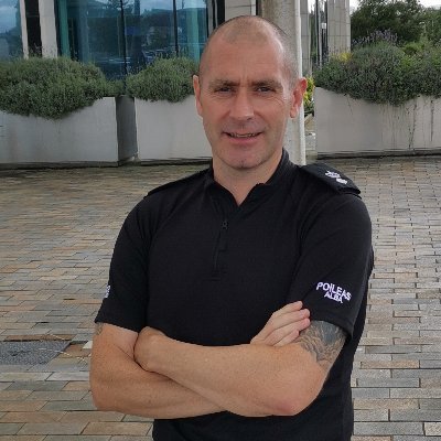 Chief Superintendent @policescotland. Divisional Commander @GreaterGlasgPol. Not for reporting crime. Non-emergency calls dial 101 & 999 in emergencies.