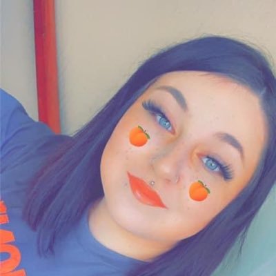 chloe00769395's profile picture. 