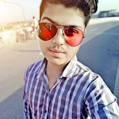 QaziUsm73063005's profile picture. I am not perfect