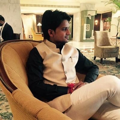 devdixit0's profile picture. journalist