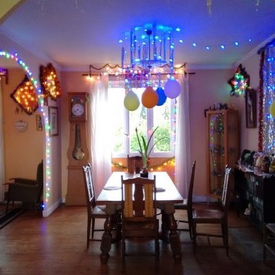 esyoung11's profile picture. 