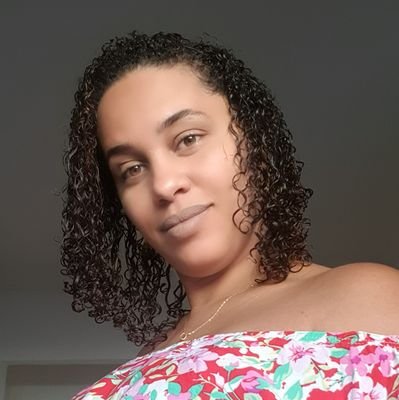 Fernand28529479's profile picture. Você não deve ficar em pedaços para que os outros continuem inteiros