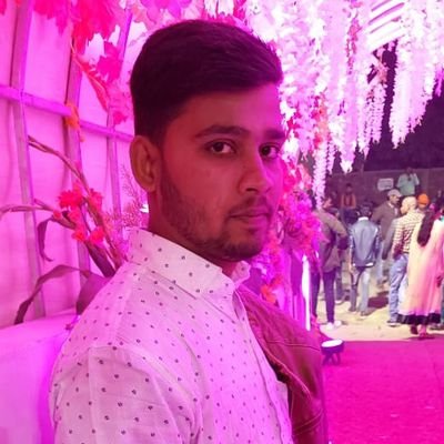 AnmolTh78284452's profile picture. hii