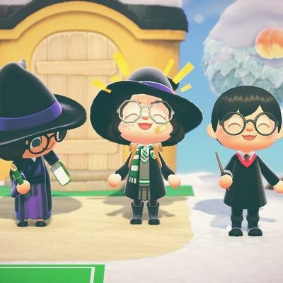 I love Animal Crossing, please send memes and goth cottage core inspo!
Feel free to message me I need more friends that play!!
