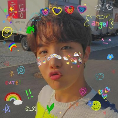 untoldmoonchild's profile picture. ✨ˢᵃʸ ʰᵉˡˡᵒ ᵗᵒ ᵐʸ ʰᵒᵖᵉ ʷᵒʳˡᵈ✨ LY TOUR 9/9, 9/12♡ SY TOUR 5/4, 5/5☆