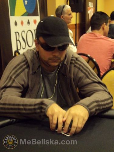 Economista
Amante de Poker r@faplayer