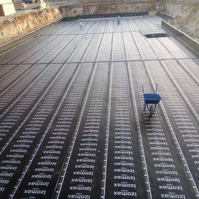 فني تركيب عوازل حرارية ومائية في جميع مدن المملكة ممثل مؤسسة وهج الغربيه للمقاولات ج/0554532569
