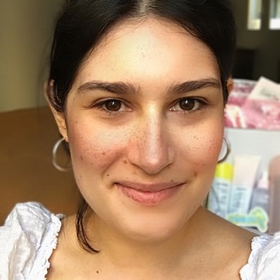 Social Media Strategist & copywriter / Master Pro de l'écrit
#Astrology + #Art + #Advertisement + #Movies
gemini, infp, enneagram 4
baby CEO of @brandentity