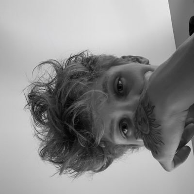 booklifeeee's profile picture. International, best-selling published author. Land of Arlenm series. Self- help/Fantasy. 📚 Medium. Psychic. 👁