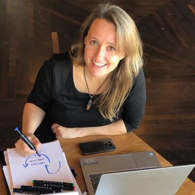 MeikeSchapink's profile picture. Natuurcoaching| ADD| Theory-U| Embodied learning| Naturequest | Visual Thinking| Design Thinking | Kunstzinnig coaching