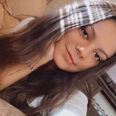 tania_1107's profile picture. 