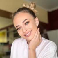 Den (@mirrabelle_) 's Twitter Profile