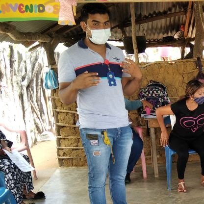 RiosBadel's profile picture. Edwin + Leira👨‍👧