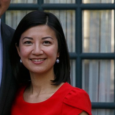 Here just to read your tweets. Former senior policy advisor to Minister of @CdnHeritage and public school teacher. Hong Kong born, Scarborough bred. She/her.