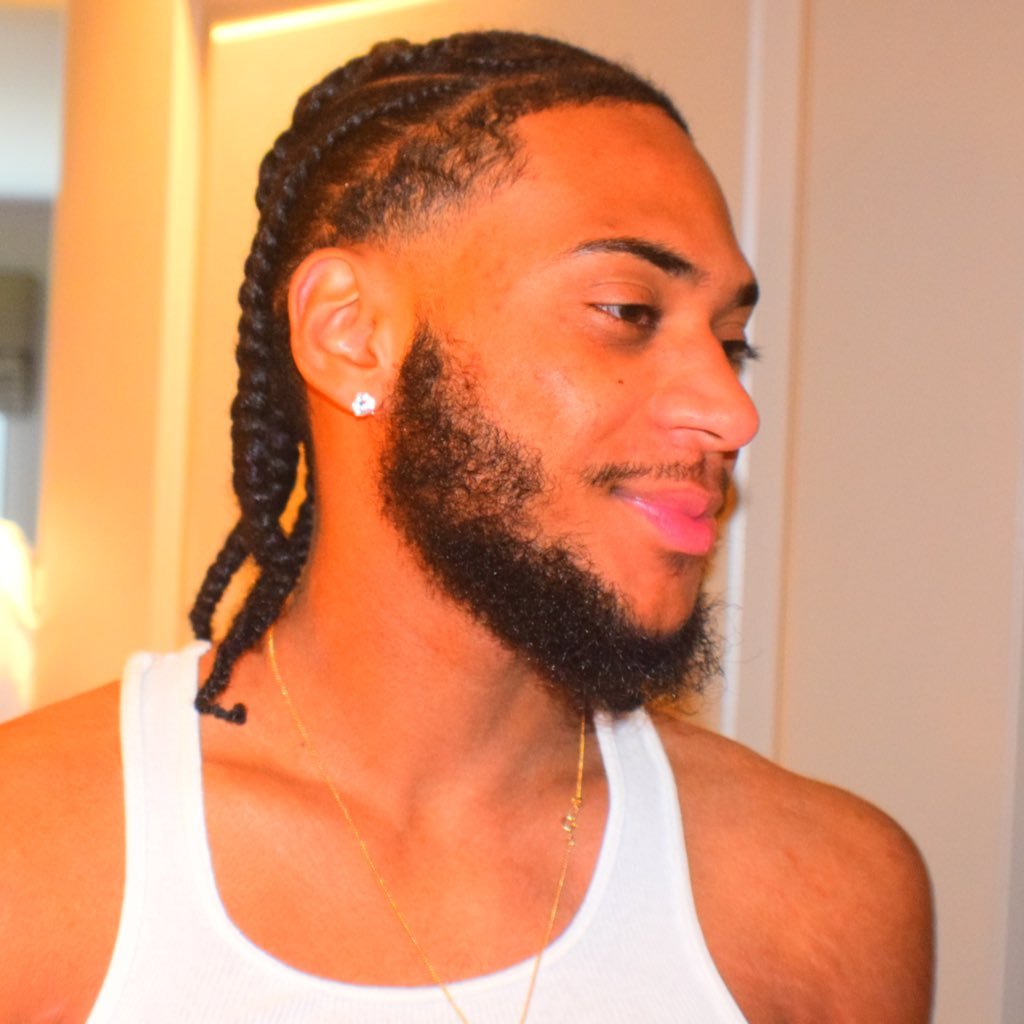 showtiimeJ's profile picture. 🇨🇻