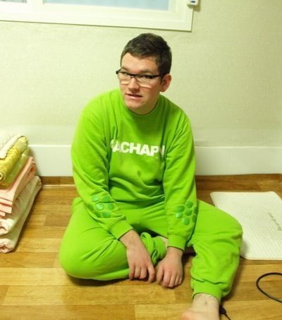 agoneru's profile picture. amor vincit omnia