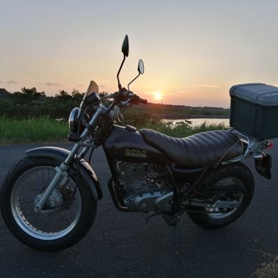 Watty53R's profile picture. バイク好き
　VANVAN200 2002MY
     GSX-S1000F 2017MY
野球好き
     ソフトボール
　軟式野球