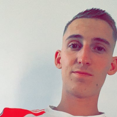 Erwwan_P's profile picture. 