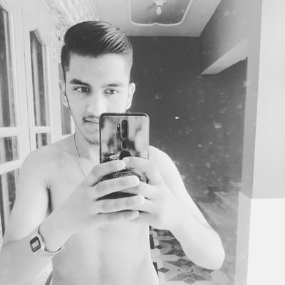 __ufm__'s profile picture. 