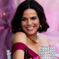 Faviola *Cursed Regina* (@cursoryreign) 's Twitter Profile